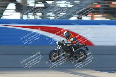 media/Nov-26-2022-Fastrack Riders (Sat) [[b001e85eef]]/Level 1/Session 1 Front Straight/